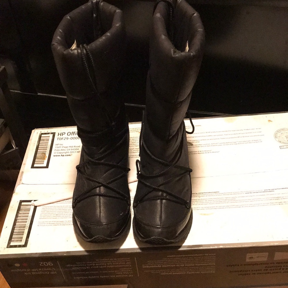 LACOSTE BOOTS